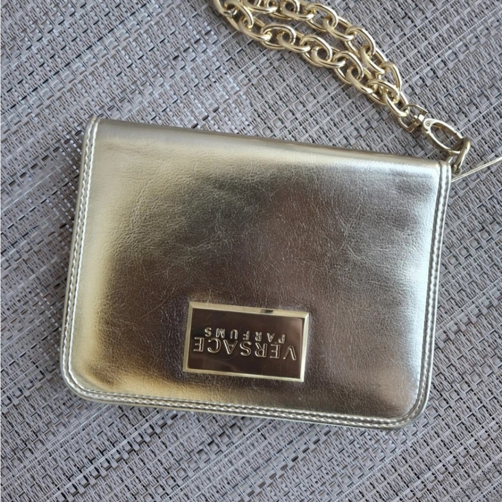 💛⭐️Versace Gold Clutch with Chain